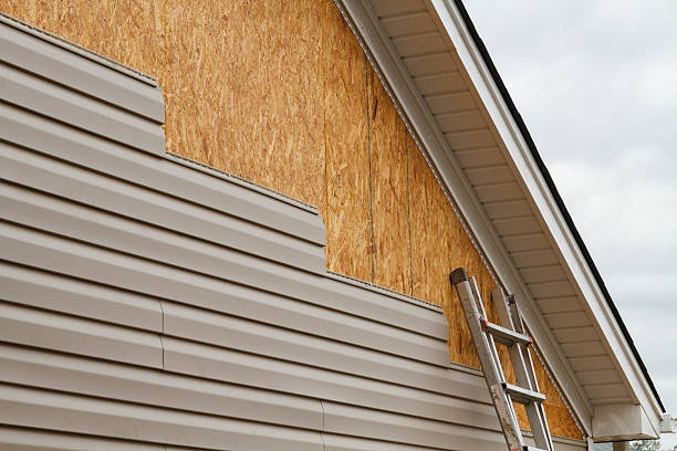 Professional Siding Replacement technician working in Davidson, NC